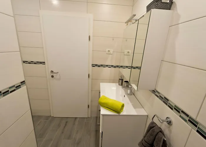 Luka Mit Pool- Gelegen In By Interhome